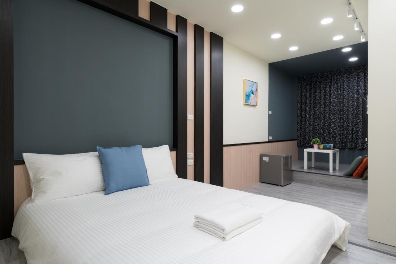 Reise Guesthouse 喜遊旅宿 ゲストハウス 旅マニア ไถหนาน ภายนอก รูปภาพ